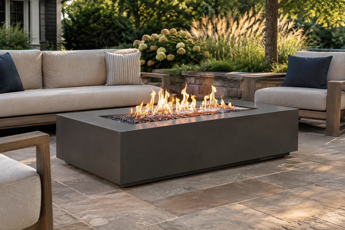 Modern outdoor fire pit patio image